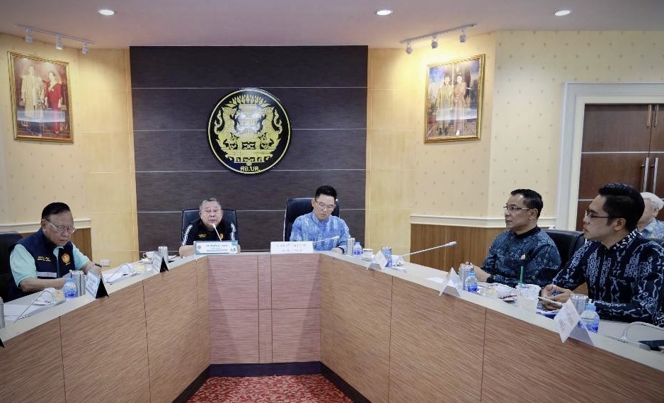 สมาชิกวุฒิสภาพบประชาชนและหน่วยงานที่เกี่ยวข้อง รับฟังปัญหาและข้อเสนอแนะด้านการพัฒนาชายแดนภาคใต้ ที่จังหวัดยะลา