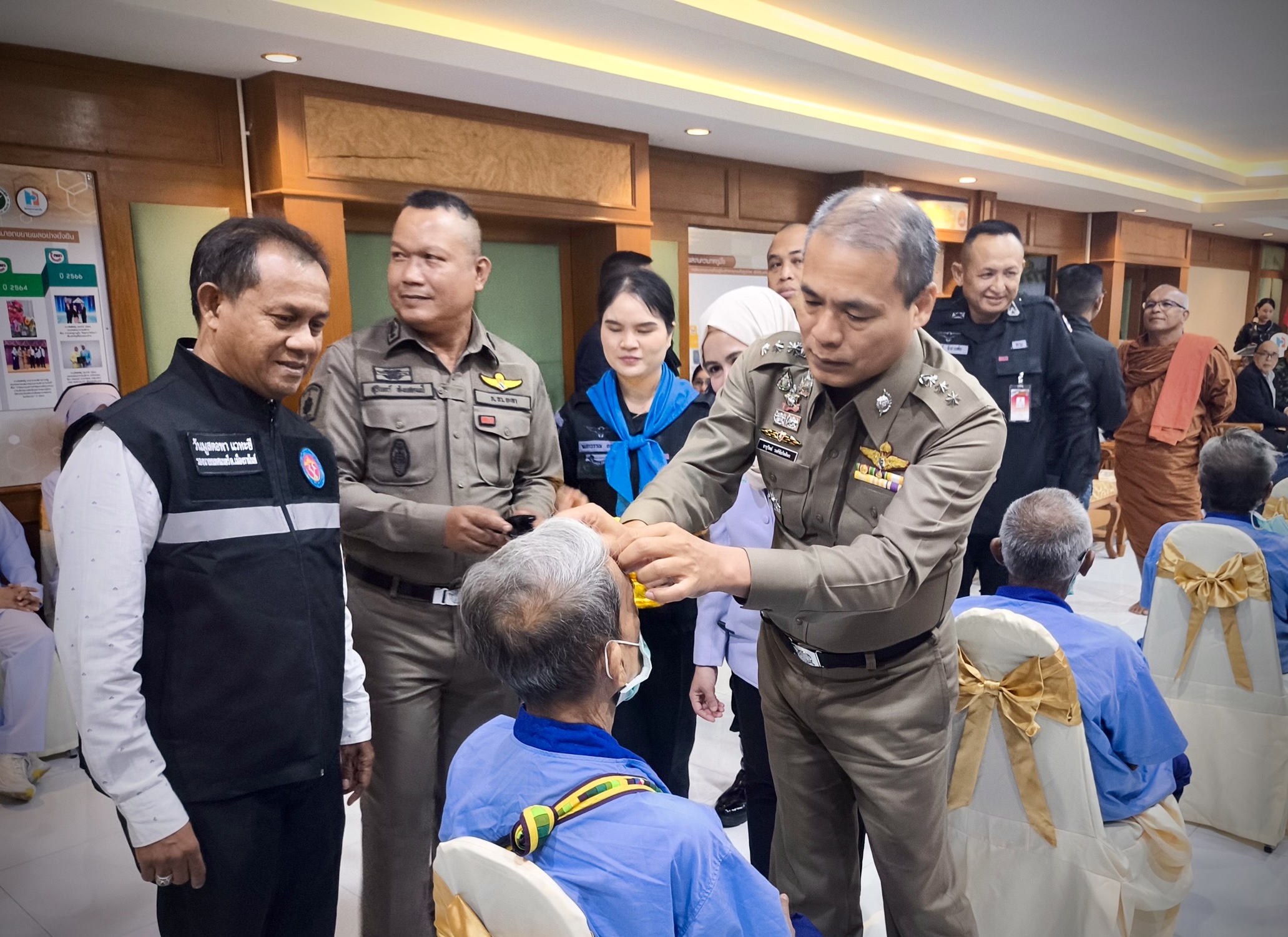พลังแห่งศรัทธาสนองพระมหากรุณาธิคุณ:&nbsp;โครงการ&nbsp;"แสงแห่งความหวัง"&nbsp;ทลายความมืดมิดผ่าตัดต้อกระจก&nbsp;190&nbsp;ดวงตา&nbsp;คืนรอยยิ้มสู่ดับไฟใต้