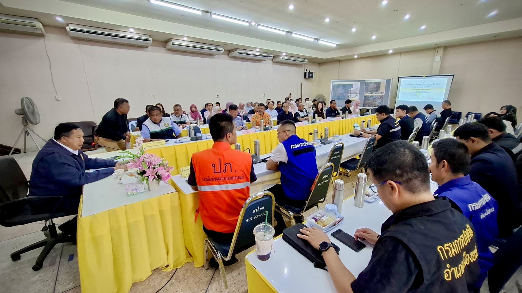 ยะลาตื่นตัว! "สะเตงนอก"&nbsp;กางแผนสู้ศึกอุทกภัยชูศูนย์พักพิง-แอปฯแจ้งเตือน&nbsp;24&nbsp;ชม.&nbsp;รองผู้ว่าฯย้ำชัด&nbsp;"ต้องอพยพก่อนน้ำมา"